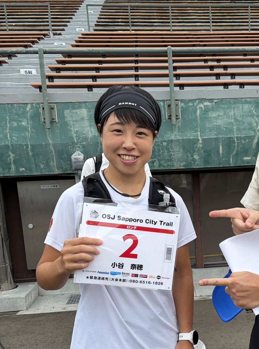小谷奈穂 選手